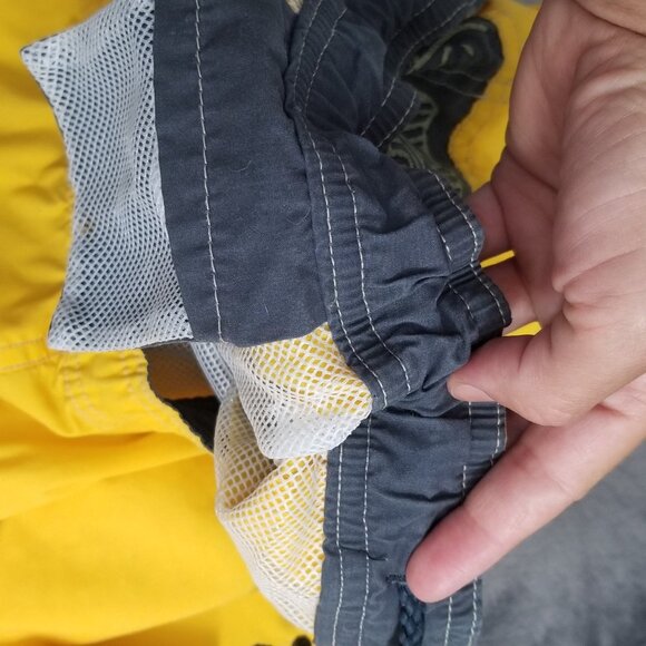 Vintage Ungava Beach Patrol Yellow Cotton Blend Swim Trunks Retro Shorts Small - Picture 12 of 12